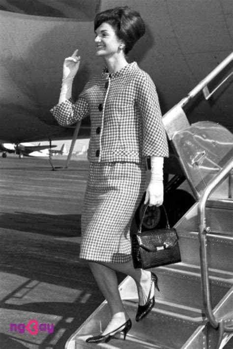 dior et jackie kennedy|jackie kennedy outfits.